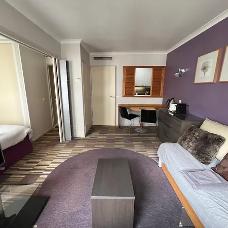 Apartment Appart-hotel Porte De Versailles *