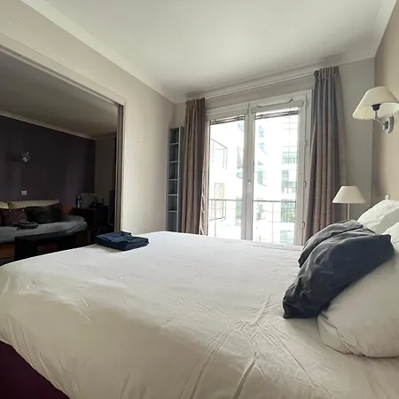 Apartment Appart-hotel Porte De Versailles Issy-les-Moulineaux